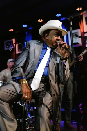 EB Davis - The Superband