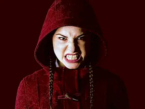 Die wahre Geschichte von Rotkäppchen und ihrem Wolf – eine szenische Lesung