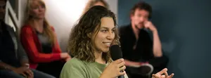 Werkzeuge entscheiden nicht: Designpraxis und Lehre in Zeiten von KI