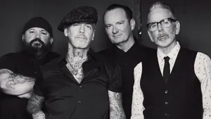 Social Distortion