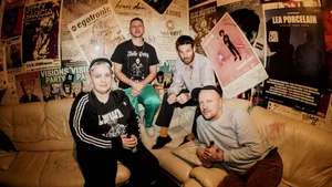 Hofkonzert #1 - Akne Kid Joe + The Dead End Kids
