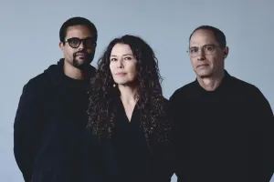 Shortcuts - Courvoisier / Rothenberg / Waits