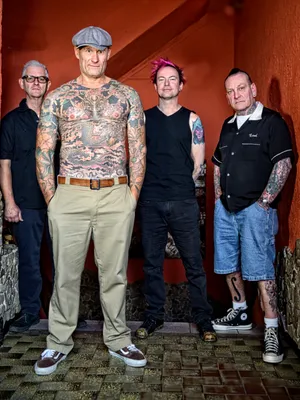 GUANA BATZ